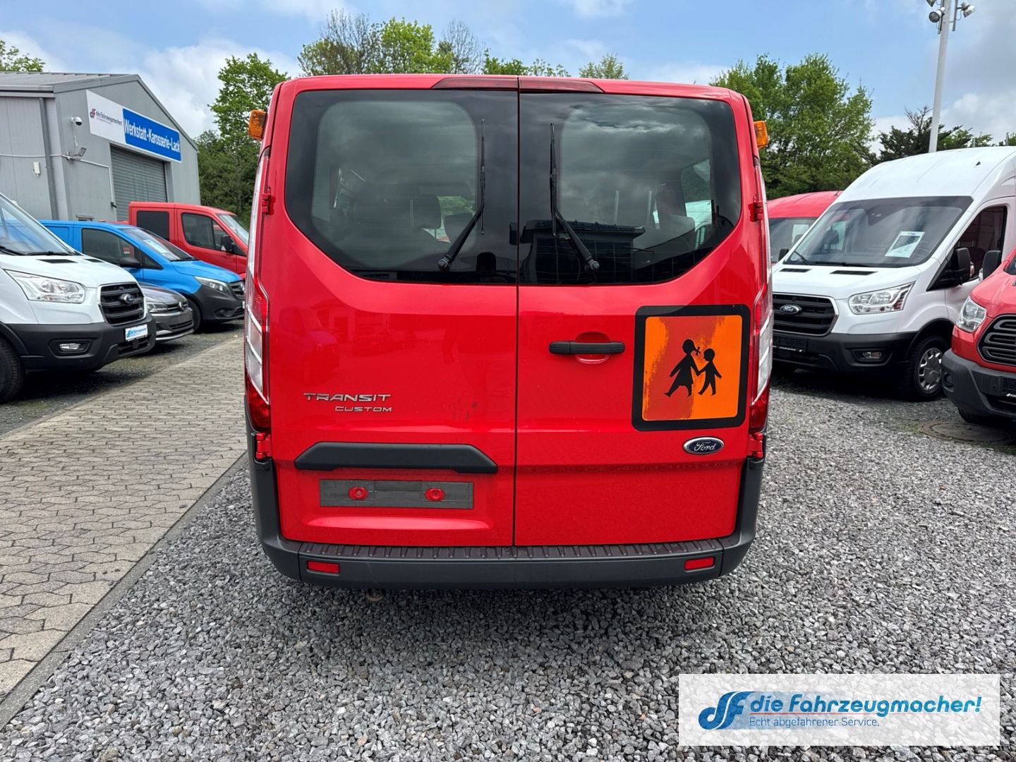 Fahrzeugabbildung Ford Transit Custom Kombi 300 L1 2.2 TDCi *1587