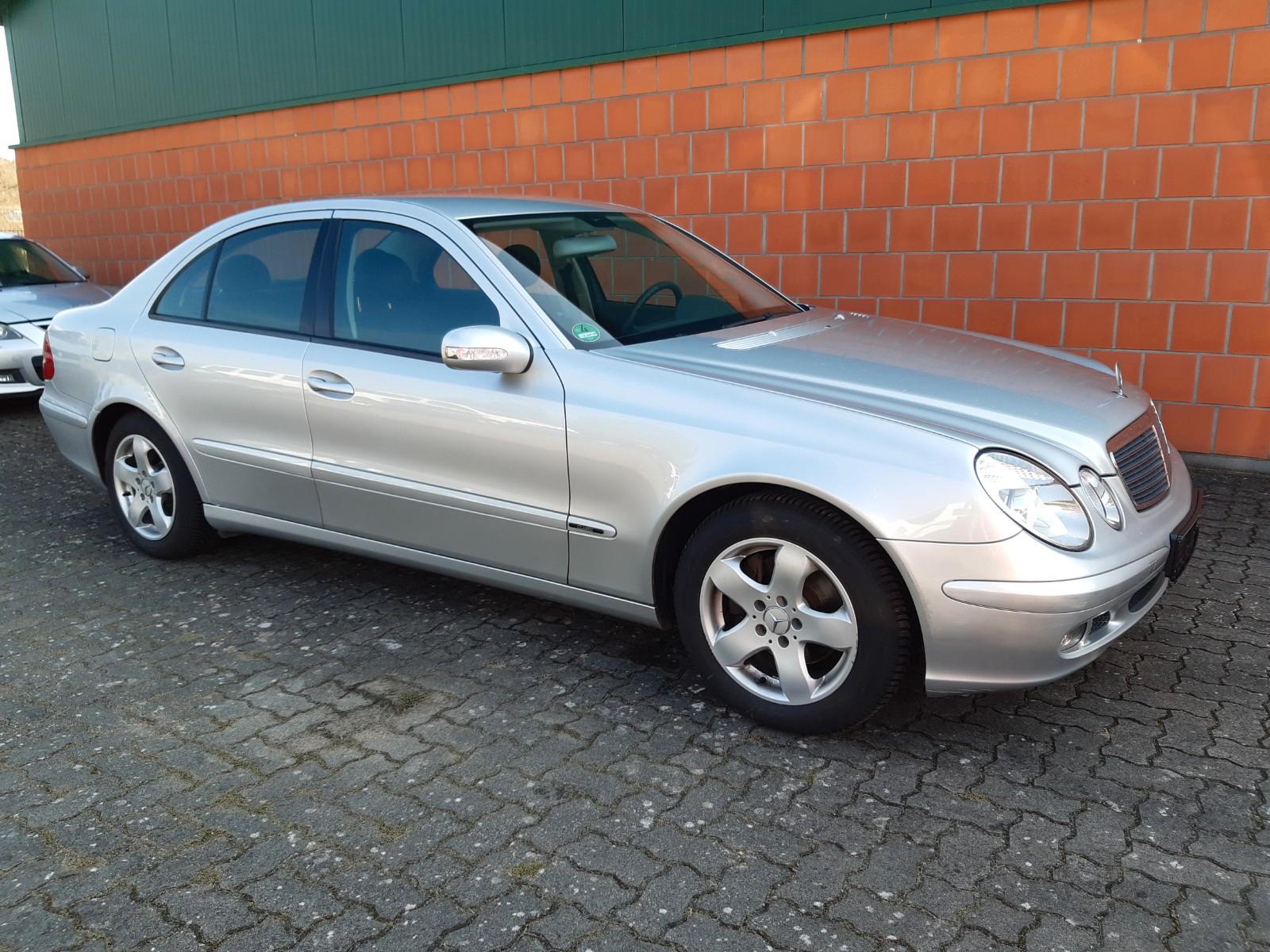 Mercedes-Benz E 220 CDI Aut. - 1.Hand - erst 85000 Km. !