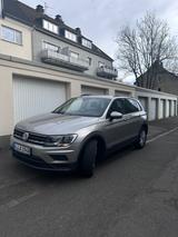 Volkswagen Tiguan 1.4 TSI Familien SUV GEPFLEGT UND SAUBER  - : Geländewagen, Familien
