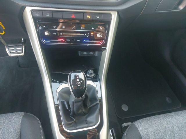 T-Roc 2.0 TDI Move *DSG*LED*AHK*NAVI*DAB+*DIGITA
