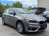 BMW 220 Active Tourer PDC Vollleder LED wenig KM! - : Allradantrieb, Van