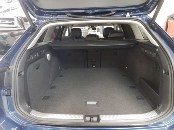 Volkswagen Passat Variant - Bild 10