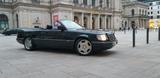 Mercedes-Benz 320 Cabrio Sonderlackierung ab Werk - schwarze Mercedes-Benz 320