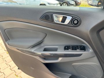 Bild 18 Ford EcoSport Titanium