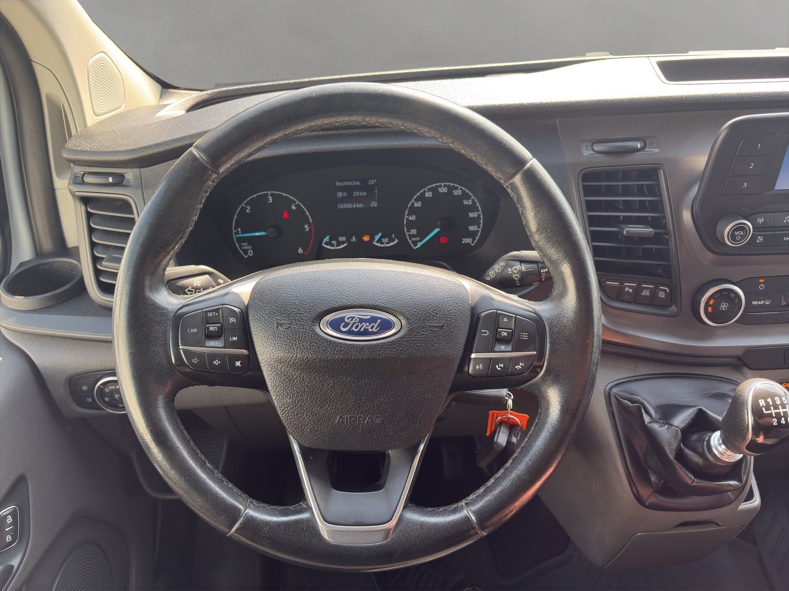 Fahrzeugabbildung Ford Transit Custom 2.0 TDCi 300 L2 KAMERA/GRA/ST-HZG