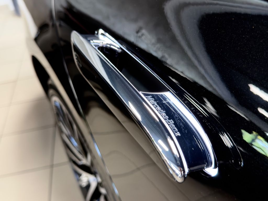 MERCEDES-BENZ S-Class 2023