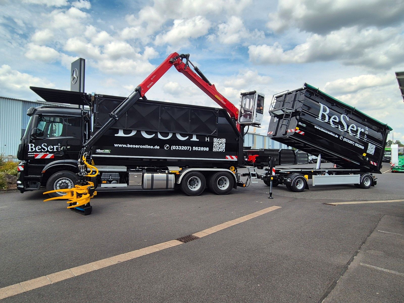 Fahrzeugabbildung Mercedes-Benz Arocs 2751 6x2 HAD/ Abroller EBERT Forstbox Q150