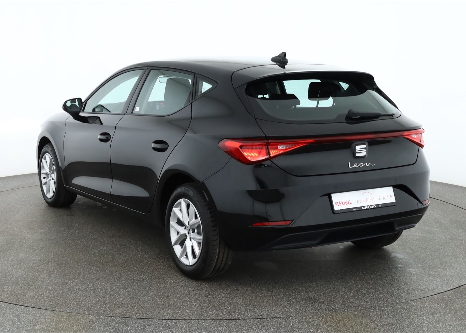 Seat Leon 1.5 TSI LED ACC AppConnect imagem 3