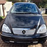 Mercedes-Benz A 190 AVANTGARDE PICCADILLY Avantgarde - schwarze Mercedes-Benz A 190