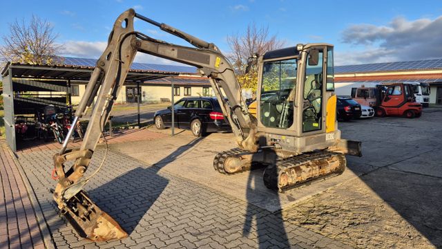 Volvo EC 35 C Minibagger 3.5 T mit Zubehör