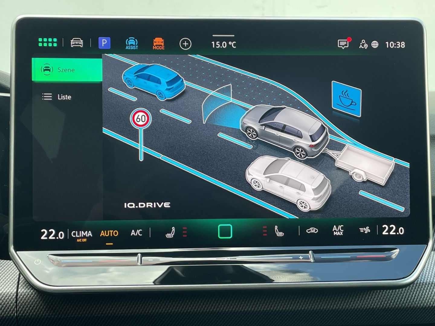 Golf VIII 1.5 eTSI DSG R-Line AHK/360°Kamera/HUD