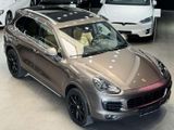 Porsche Cayenne *Bose*Panorama*SitzHz*SitzbeL.14Wegem.Si - Porsche in Kerpen