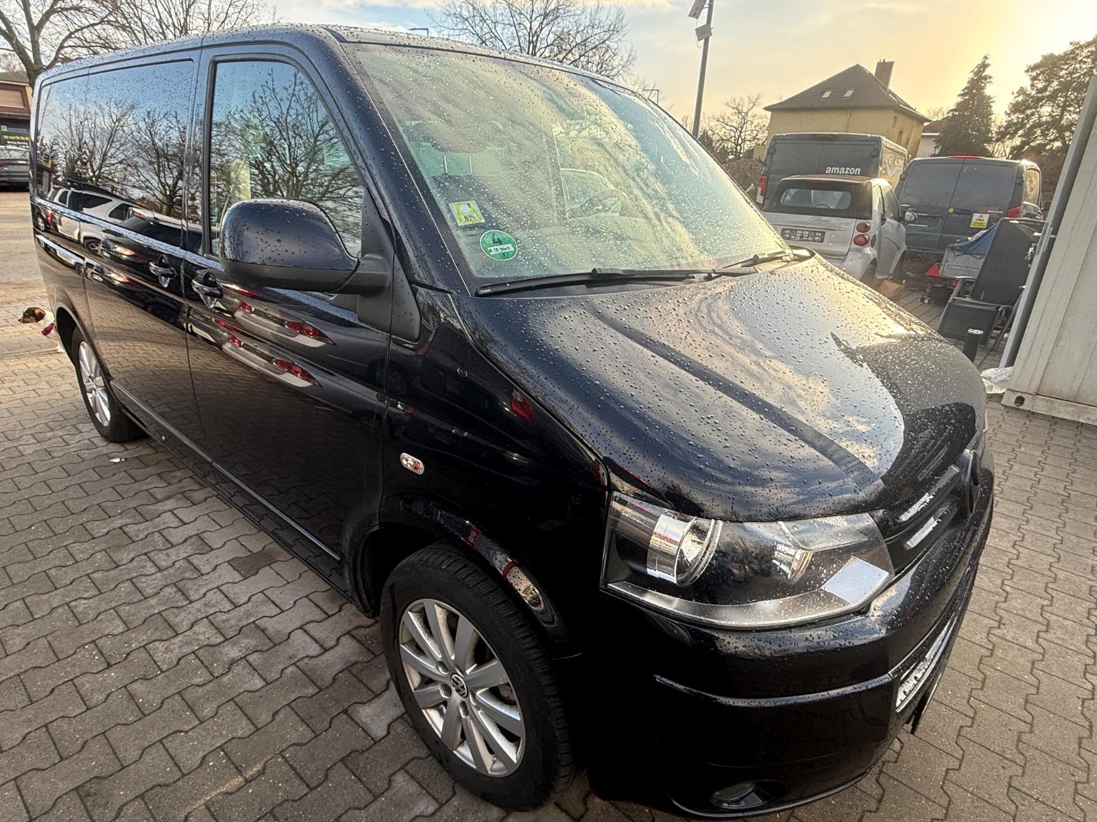 Volkswagen T5 Transporter Bus Multivan Highline