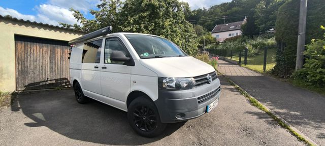 Volkswagen T5 4Motion Camper