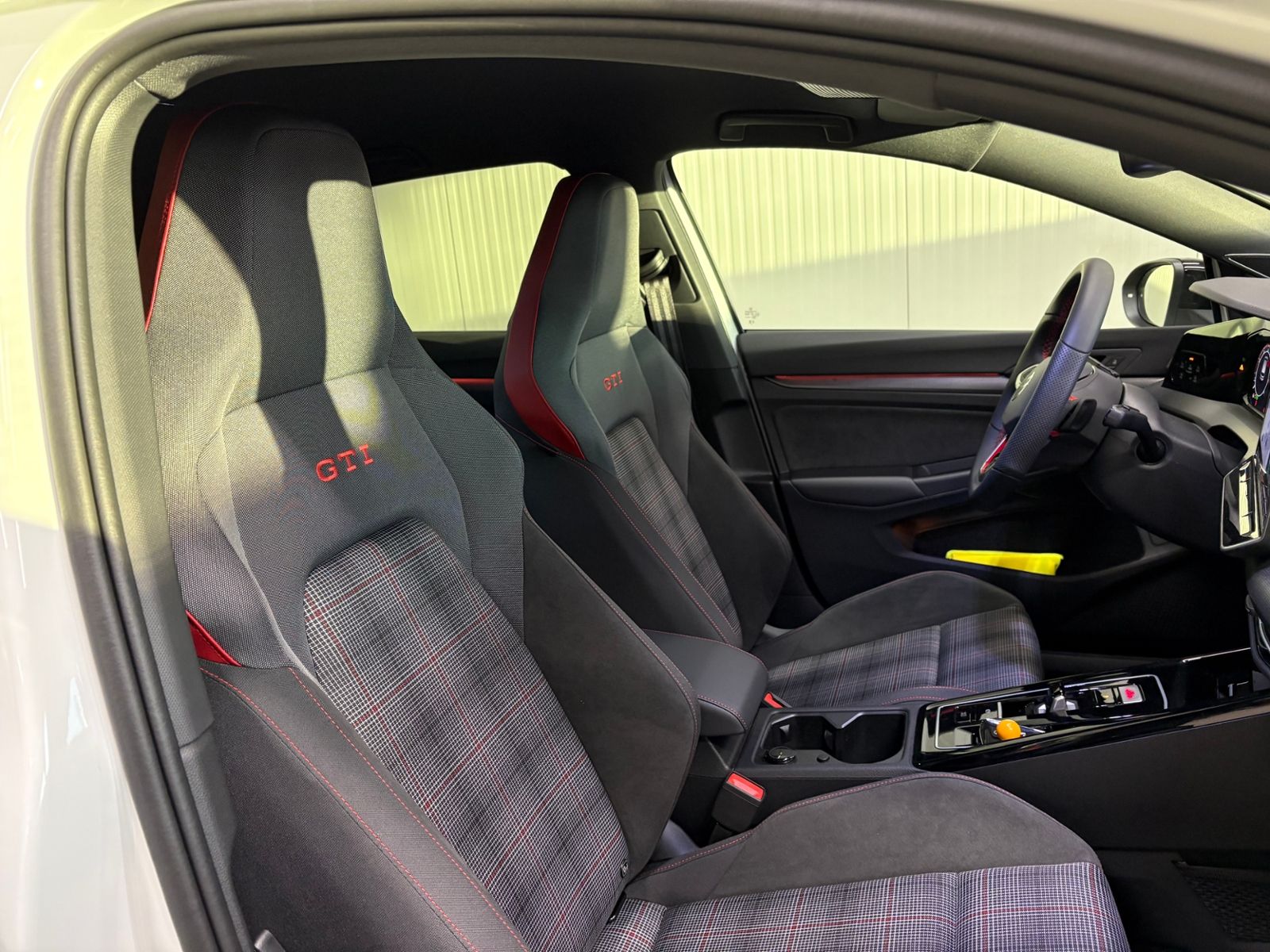 Golf VIII GTI 2.0 TSI DSG NAVI LED-PLUS SOUNDSYS