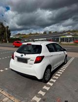 Toyota Yaris Hybrid - Toyota Yaris: Automatik