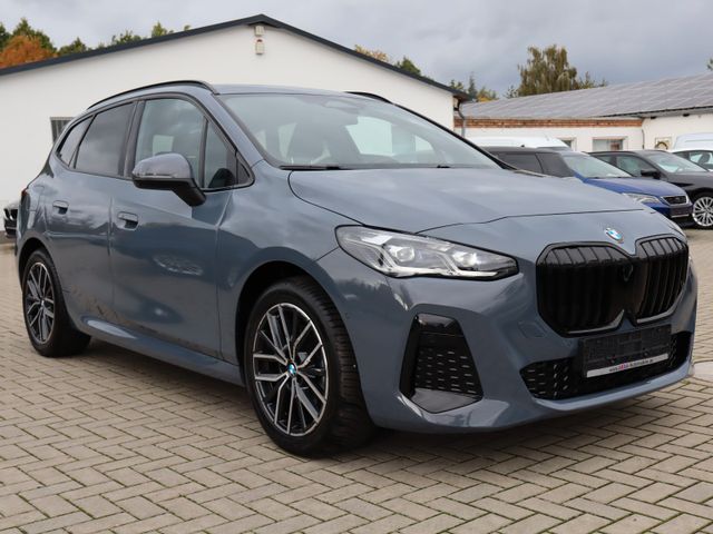 BMW 220 Active Tourer 220i Steptronic DCT M Paket