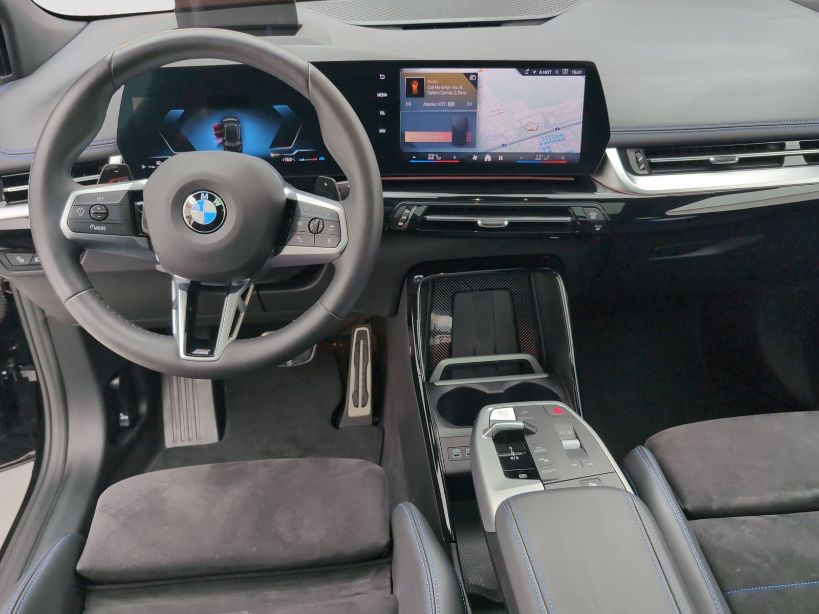BMW 223 Active Tourer - Bild 13
