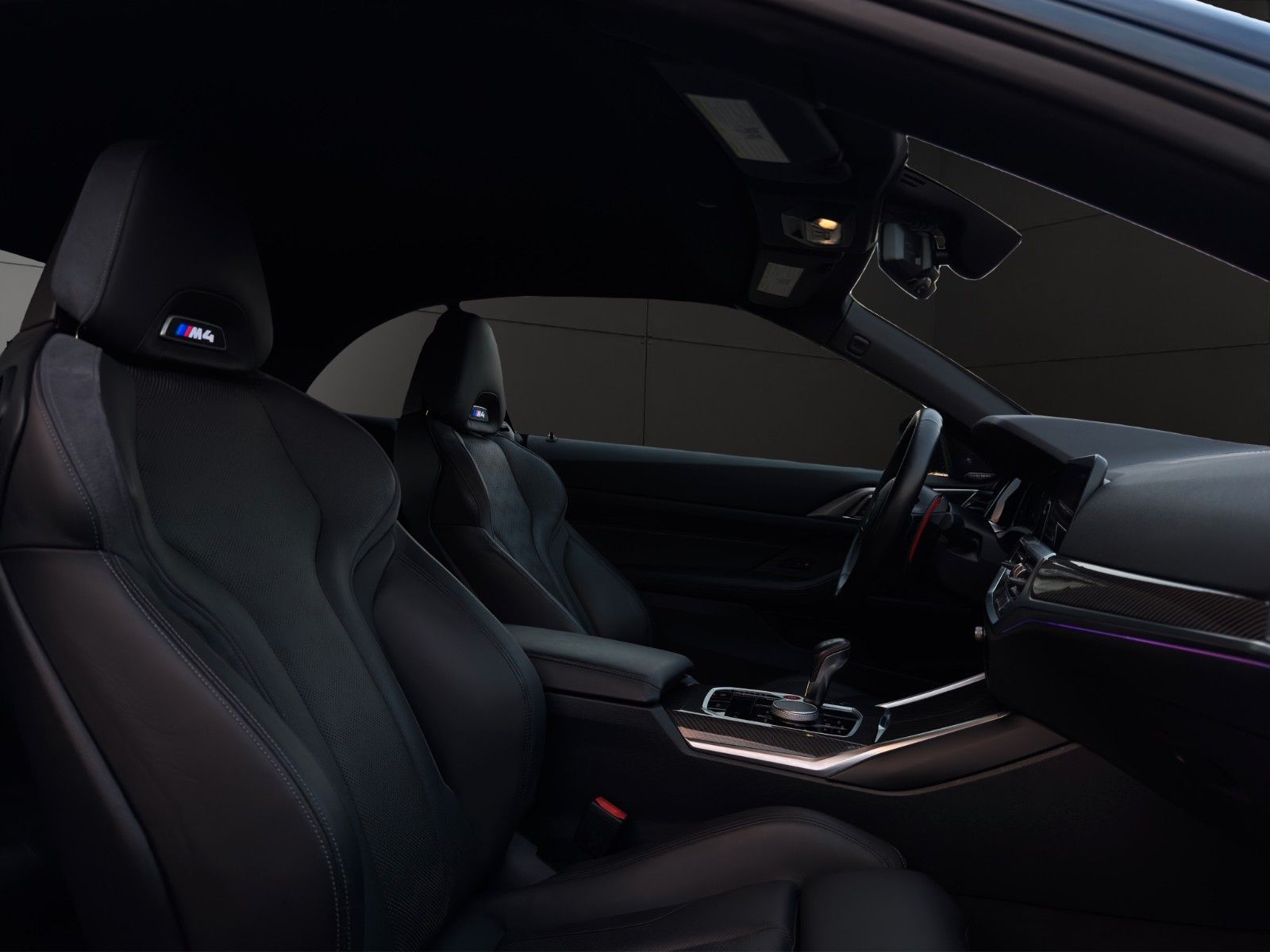 Fahrzeugabbildung BMW M4 Comp. Cabrio xDrive HUD/360°/H&K/Bhz.Lenk