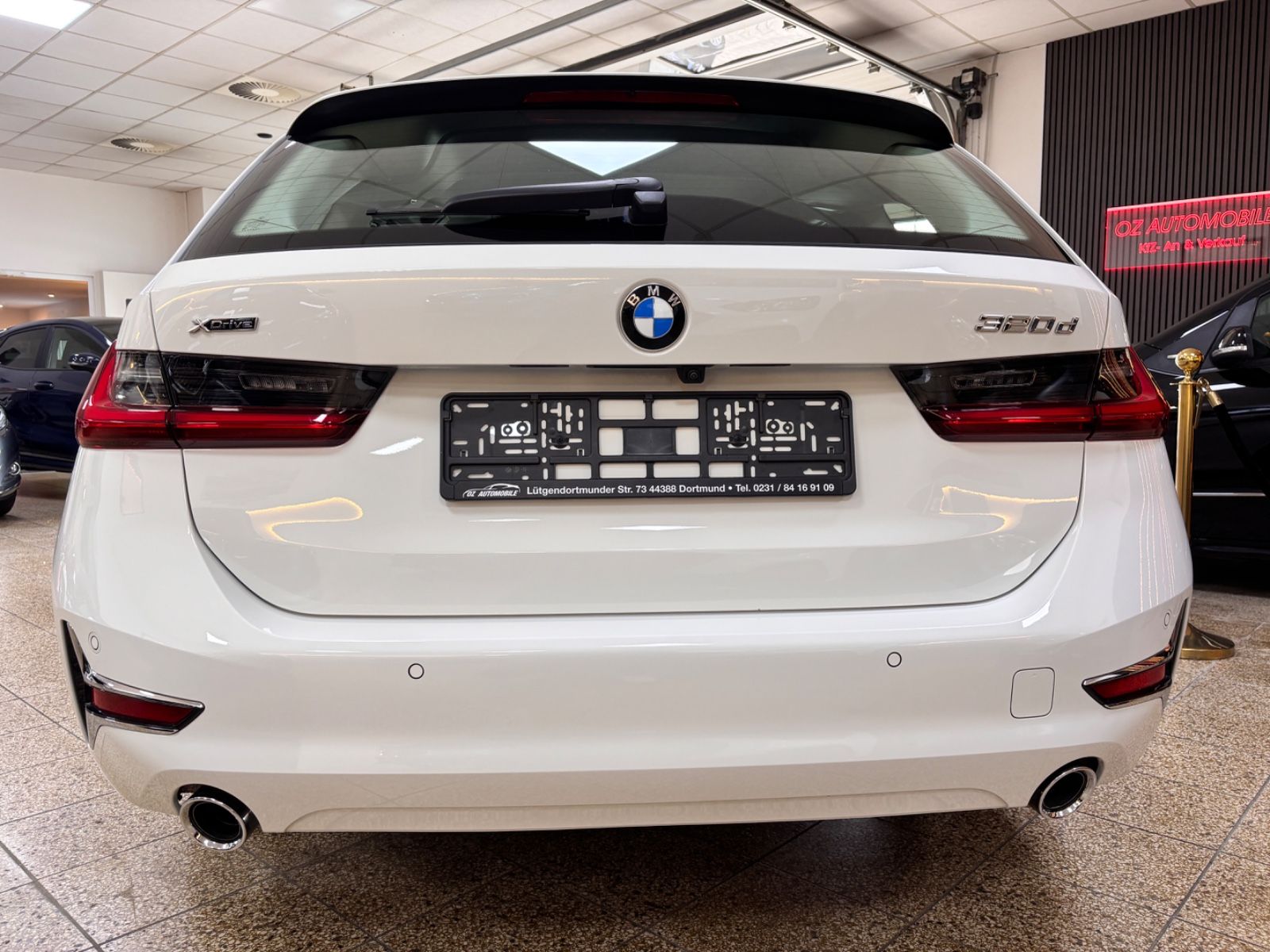 BMW Touring 320 d xDrive Luxury Line foto 7