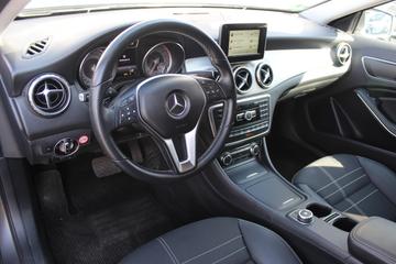 صورة 6 لـ 2014 Mercedes-BENZ GLA