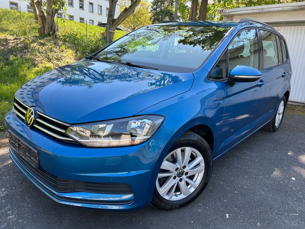 Image of Volkswagen Touran