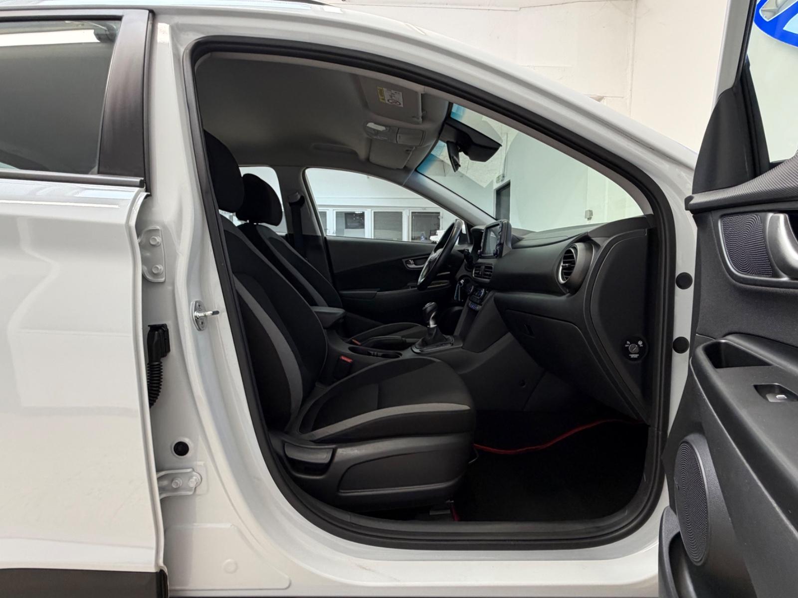 Hyundai Kona Trend 2WD/KAMERA/CARPLAY/SHZ/INSPK NEU