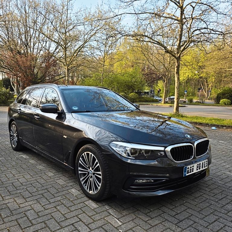 Image of BMW 520