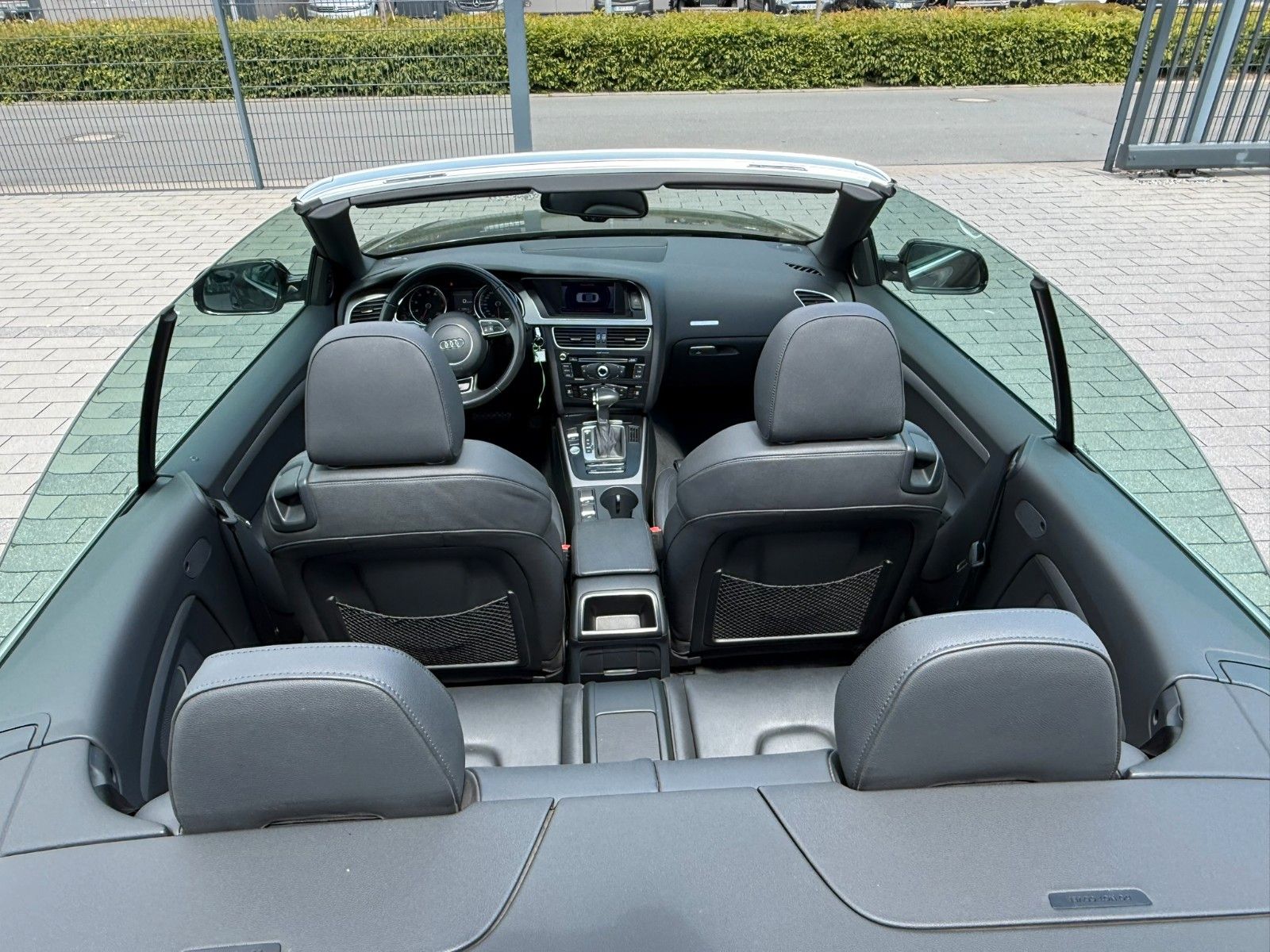 Fahrzeugabbildung Audi A5 Cabriolet 2.0 TFSI quattro S Line