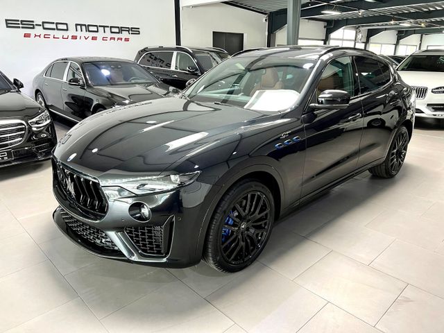 Maserati LEVANTE 2.0 HYBRID GT NERISSIMO SPORT-PAKET 21