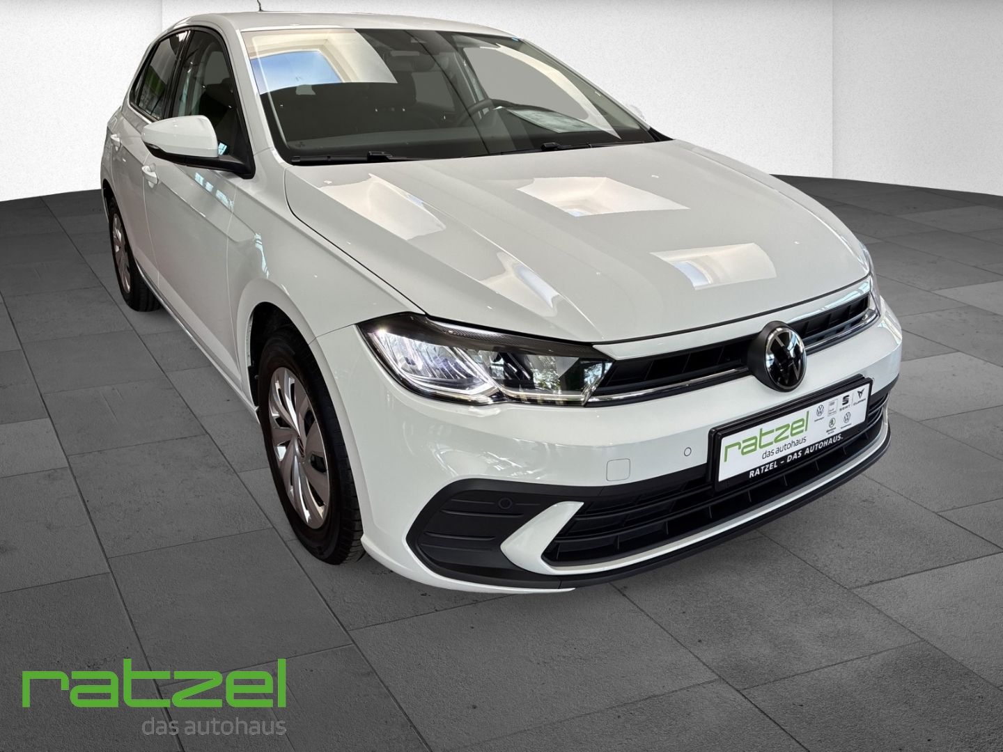 Fahrzeugabbildung Volkswagen Polo VI Life 1.0 Lane Assist App Connect