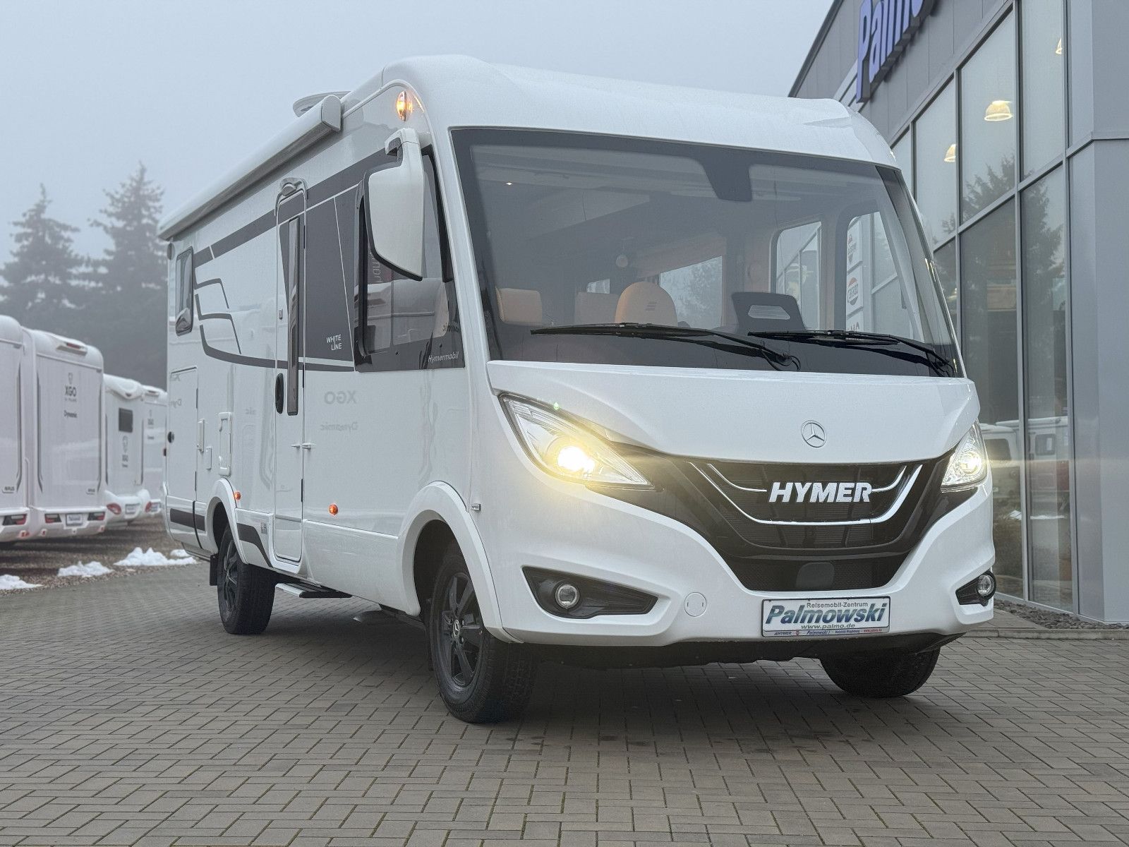 Fahrzeugabbildung HYMER / ERIBA / HYMERCAR B-Klasse MC-I White Line 600 - Vollausstattung!