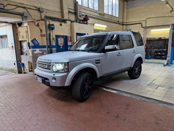 Land-Rover Discovery - 2
