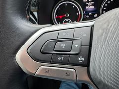 Fahrzeugabbildung Volkswagen T6.1 California Ocean LED ACC AHK Küche 1.Hand