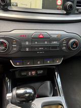 Kia Sorento 2.2 CRDi AWD Platinum - Kia Sorento Gebrauchtwagen in München