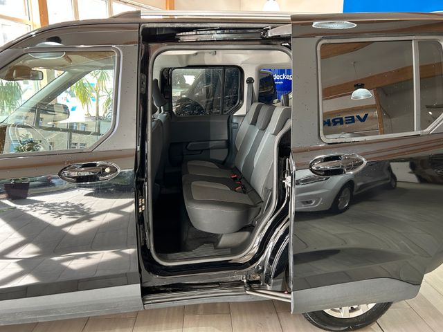 Ford Tourneo Courier Titanium