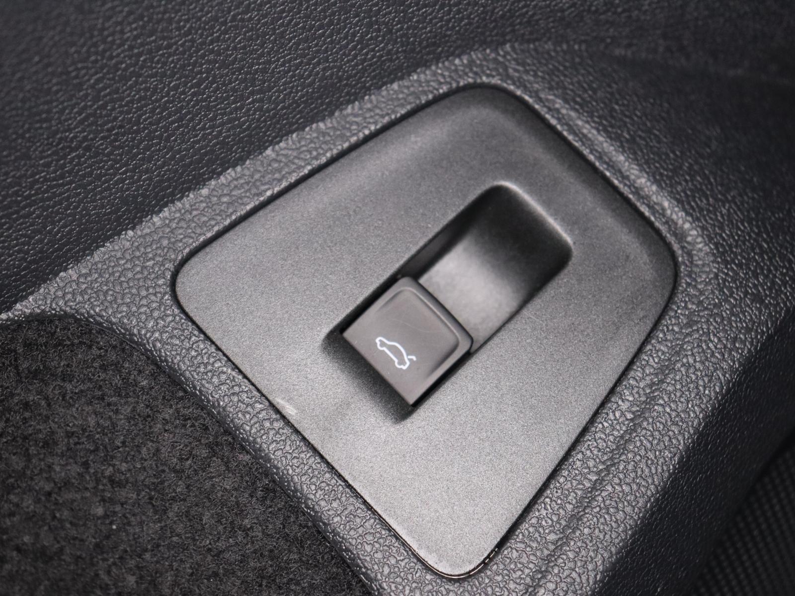 Volkswagen Tiguan OFFROAD 2.0TDI DSG 4M 273,-ohne Anzahlung, миниатюра 16