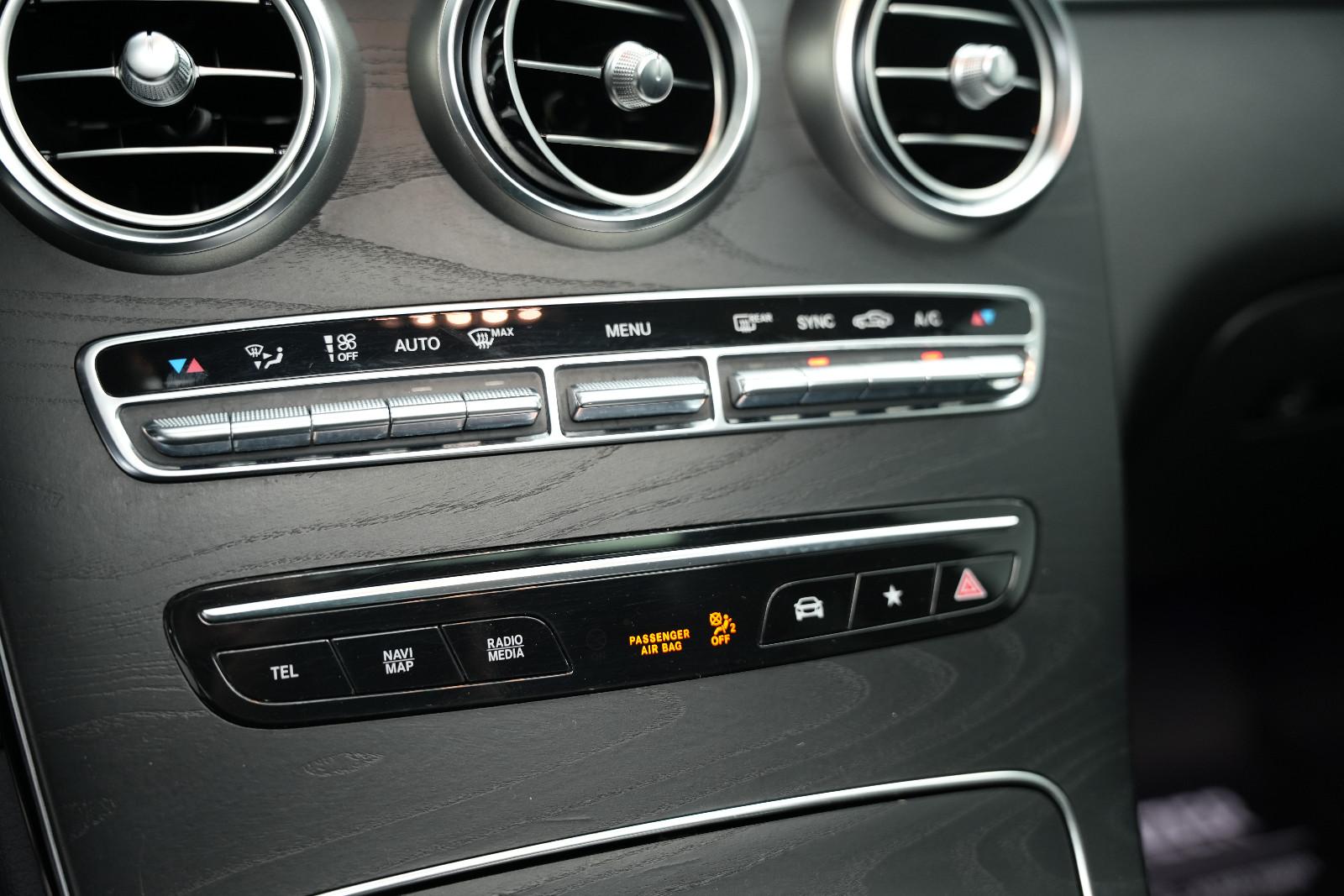 Mercedes-Benz GLC 63 AMG Coupe/MBUX/Ambiente/Schiebedach/Kam/