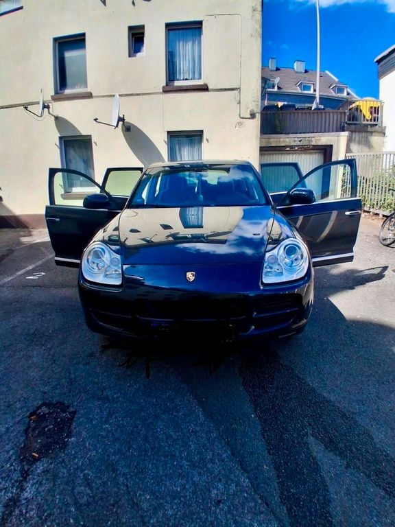 Image of Porsche Cayenne