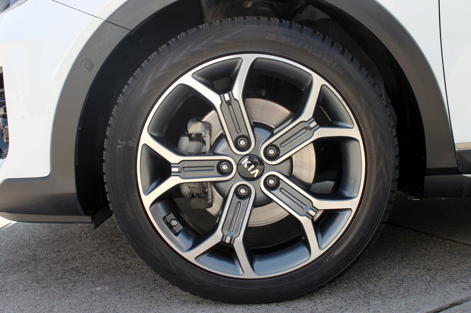 Fahrzeugabbildung Kia XCeed 1.5T-GDI Xdition LED ACC KAM PANO SHZ NAV