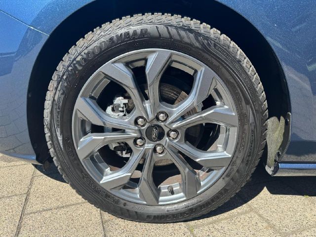 Ford Focus Turnier 1.0 ST-Line LEDAHK