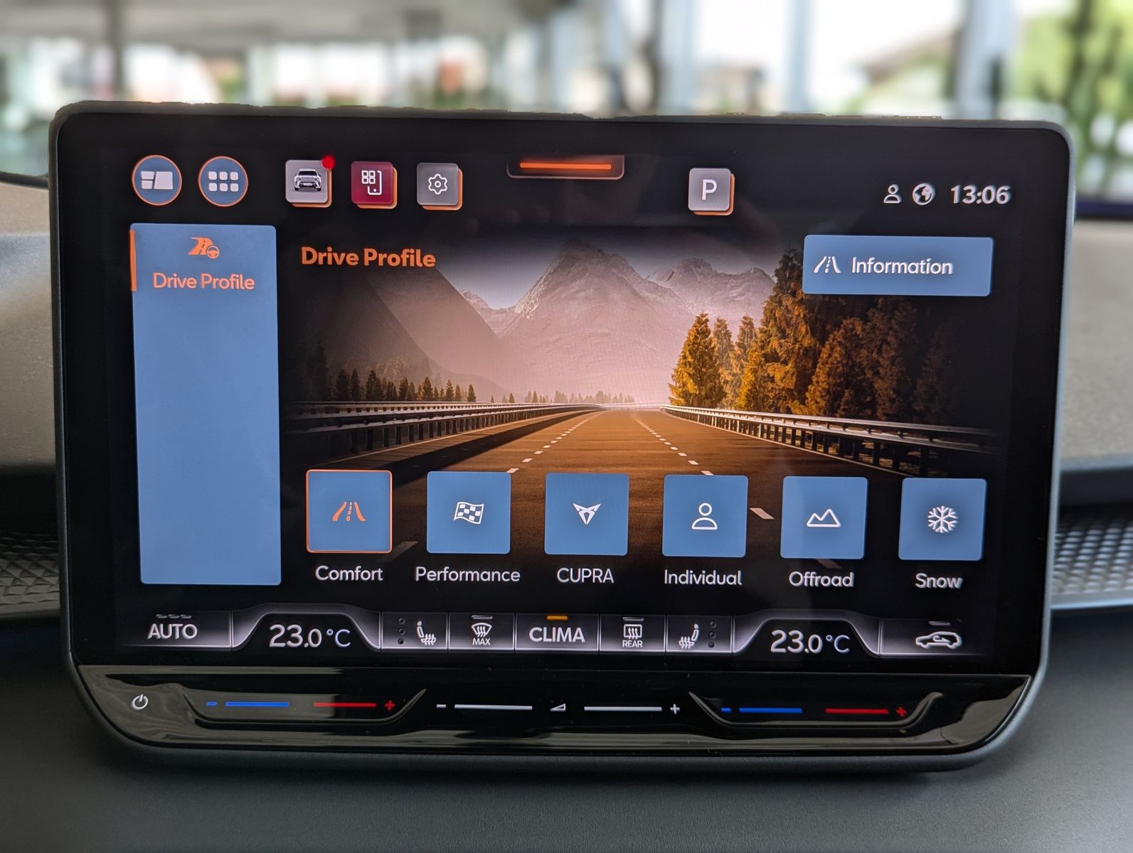 CUPRA Terramarr 2.0 VZ 4D Drive-XL HUD Matrix Pano 20" - Image 29