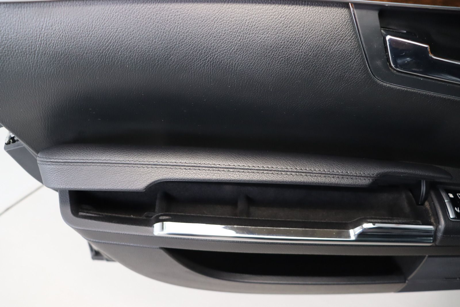 Fahrzeugabbildung Mercedes-Benz S 350 BlueTEC 4MATIC  * DIS * Nachtsicht * AHK
