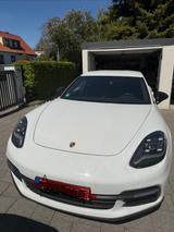 Porsche Panamera 4 E-Hybrid - - Porsche Panamera in Magdeburg