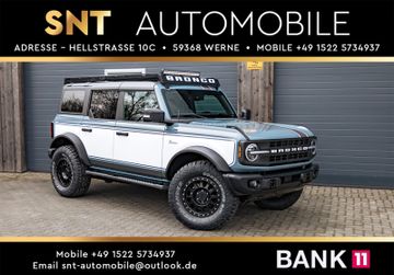 Ford Bronco - 1