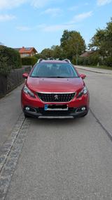 Peugeot 2008 Allure PureTech 110 Stop&Start Allure - rote Peugeot 2008