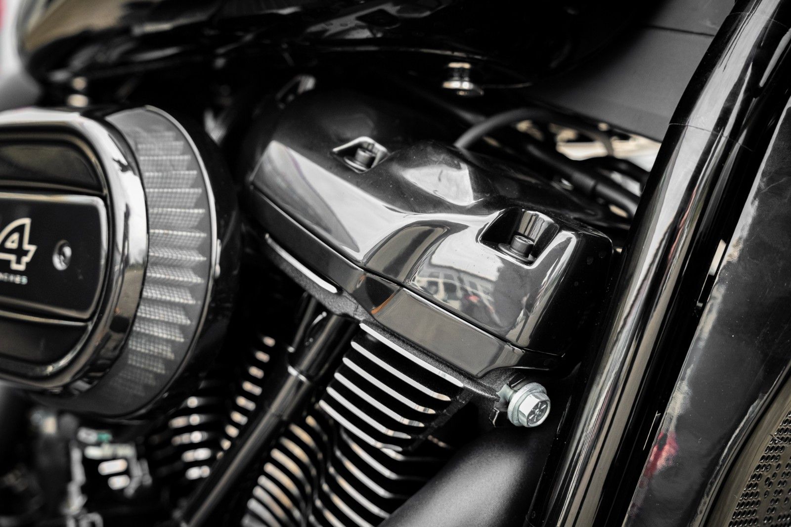 Fahrzeugabbildung Harley-Davidson ALL DARK FAT BOY FLFBS 114 MY24 -JEKILL&HYDE-
