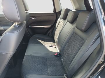 Fotografie des Suzuki Vitara 1.4 Comfort+ Navi AC Schiebedach