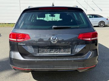 Volkswagen Passat Variant - 5