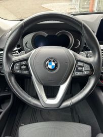 BMW 520 - 12